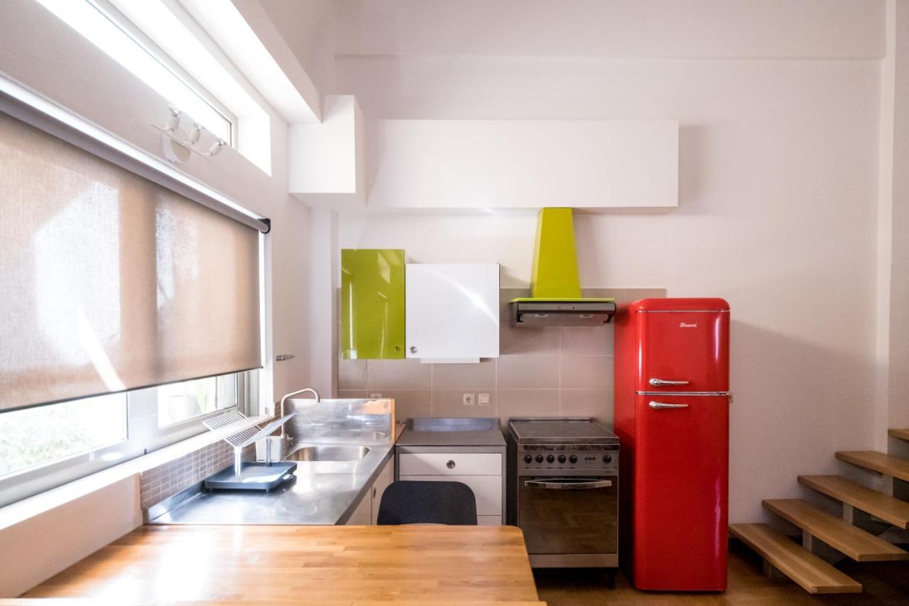 Thisio Loft Атина Екстериор снимка