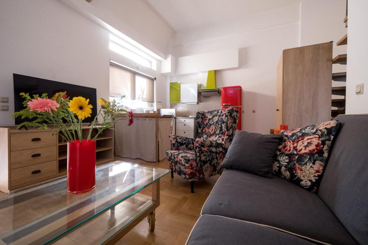 Thisio Loft Атина Екстериор снимка