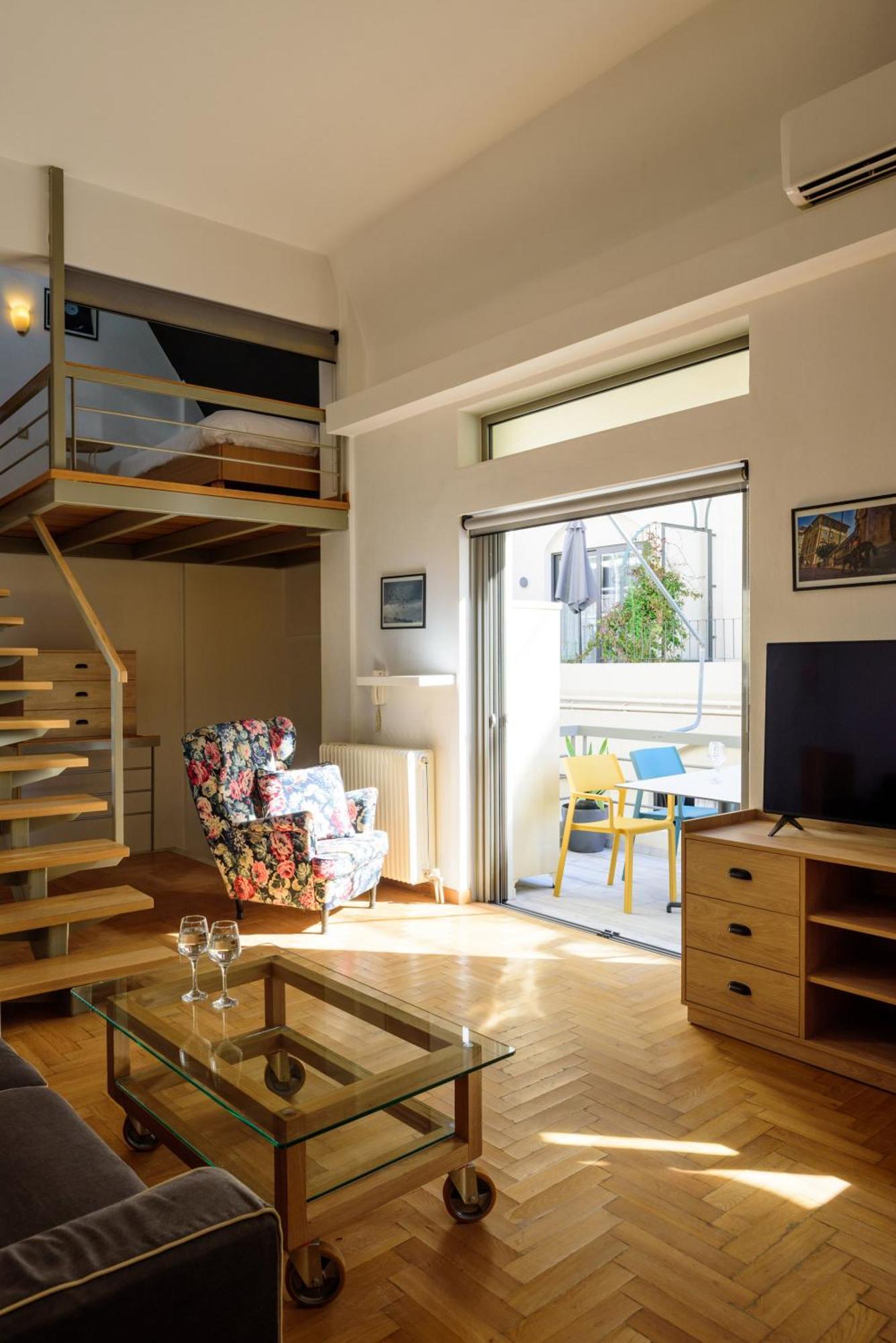 Thisio Loft Атина Екстериор снимка
